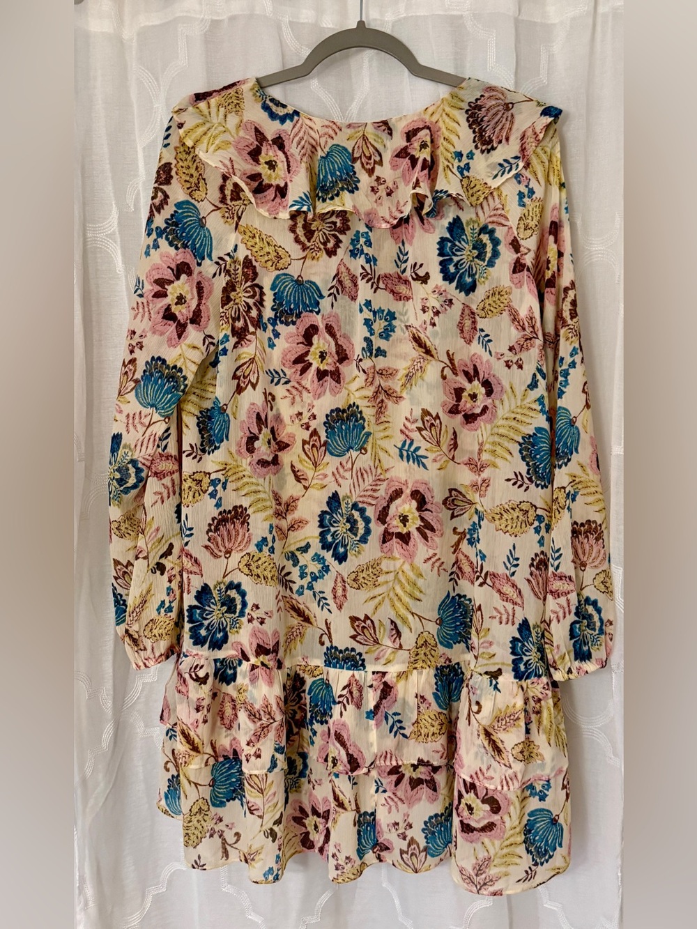 LOFT Floral Sheer Ruffle Hem Tunic Blouse Large - Picture 13 of 16